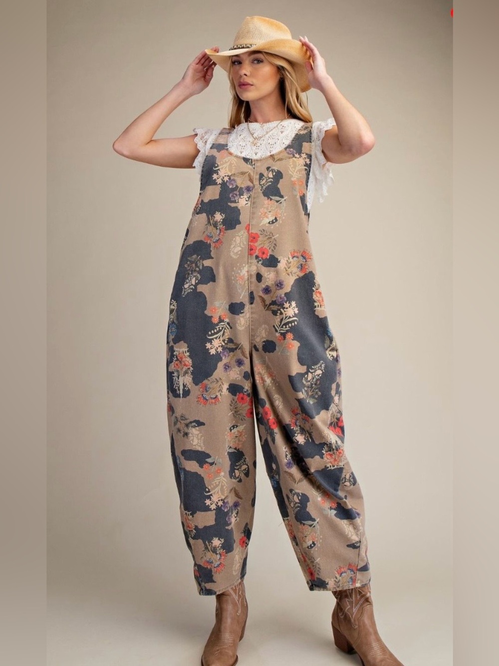Easel Floral Beige Wide-Leg Overalls - Picture 2 of 5